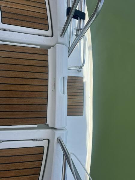 2000 Beneteau 361