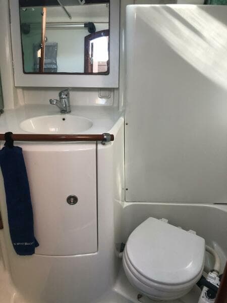2000 Beneteau 361