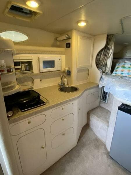 2000 Rinker 