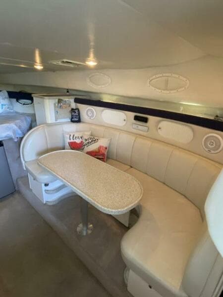 2000 Rinker 