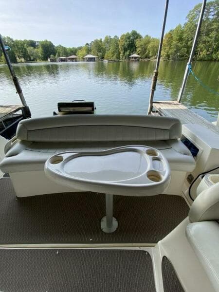 2000 Rinker 