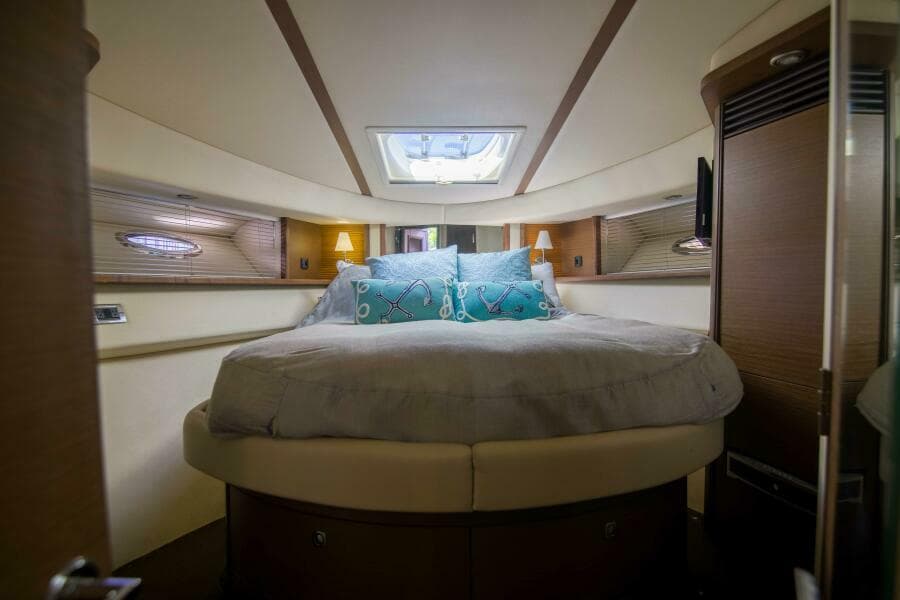Sea Ray 52 -  Seas The Day - Stateroom