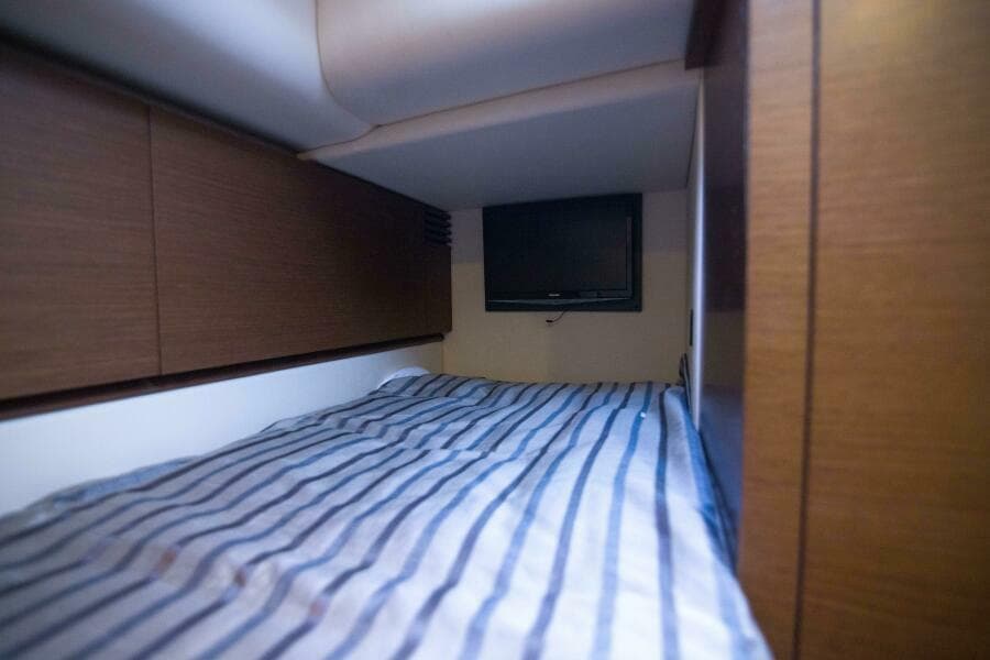 Sea Ray 52 -  Seas The Day - Stateroom