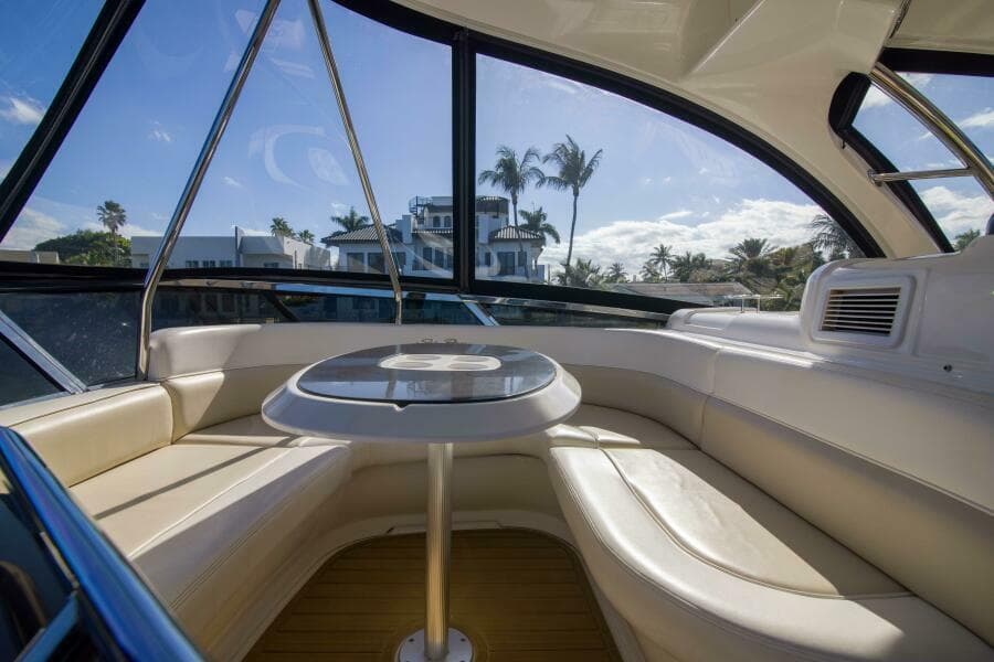 Sea Ray 52 -  Seas The Day - Flybridge 