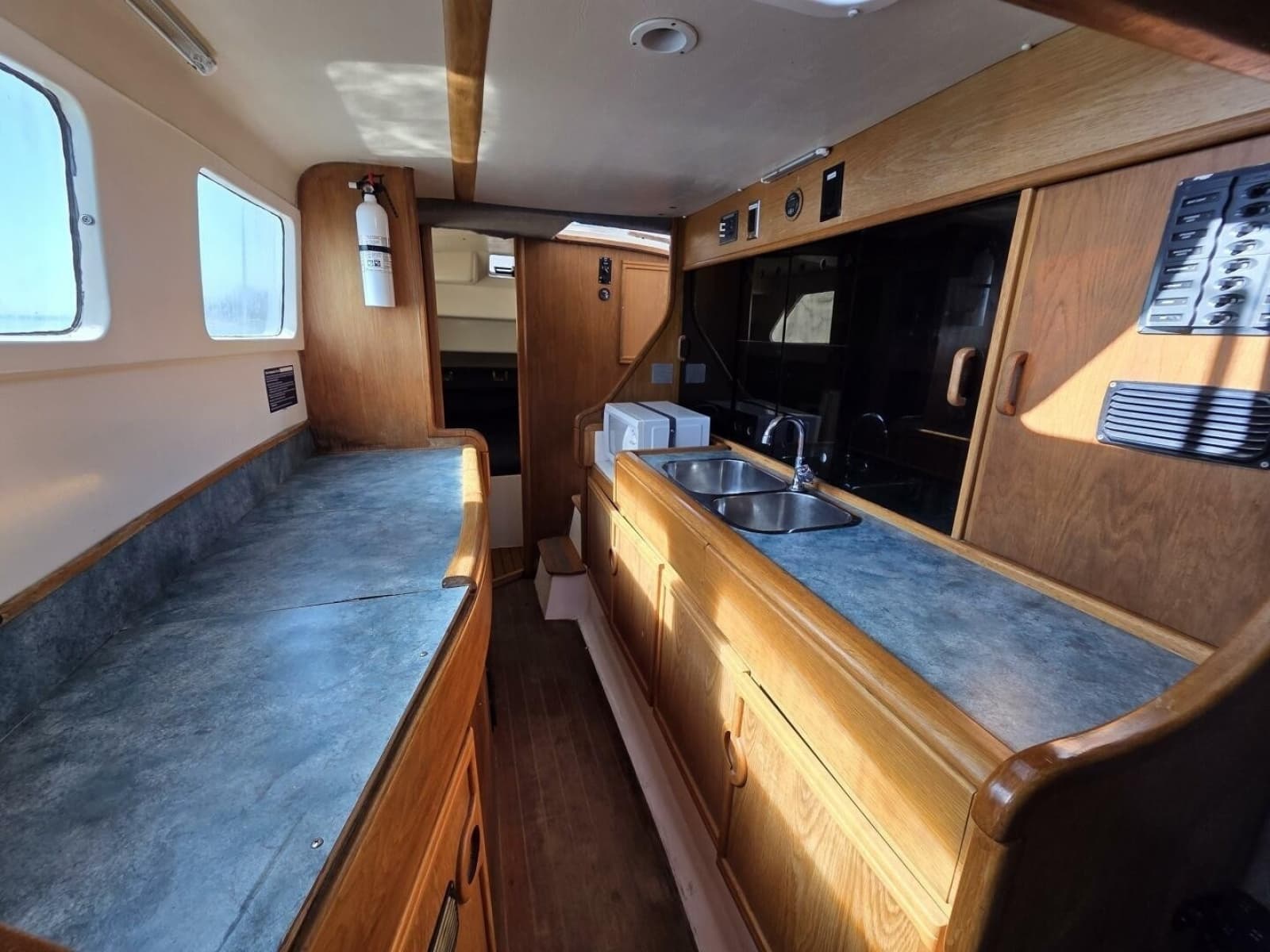 1997 Seawind 1000