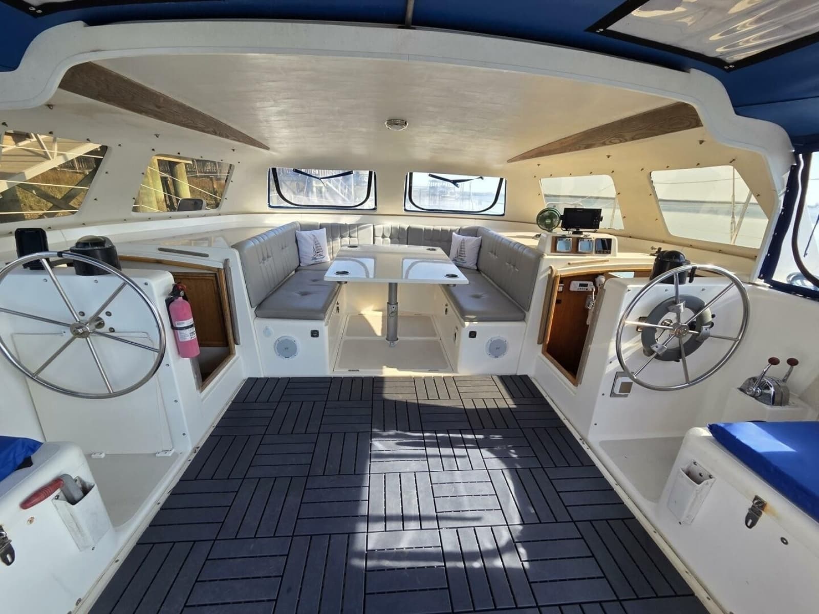 1997 Seawind 1000