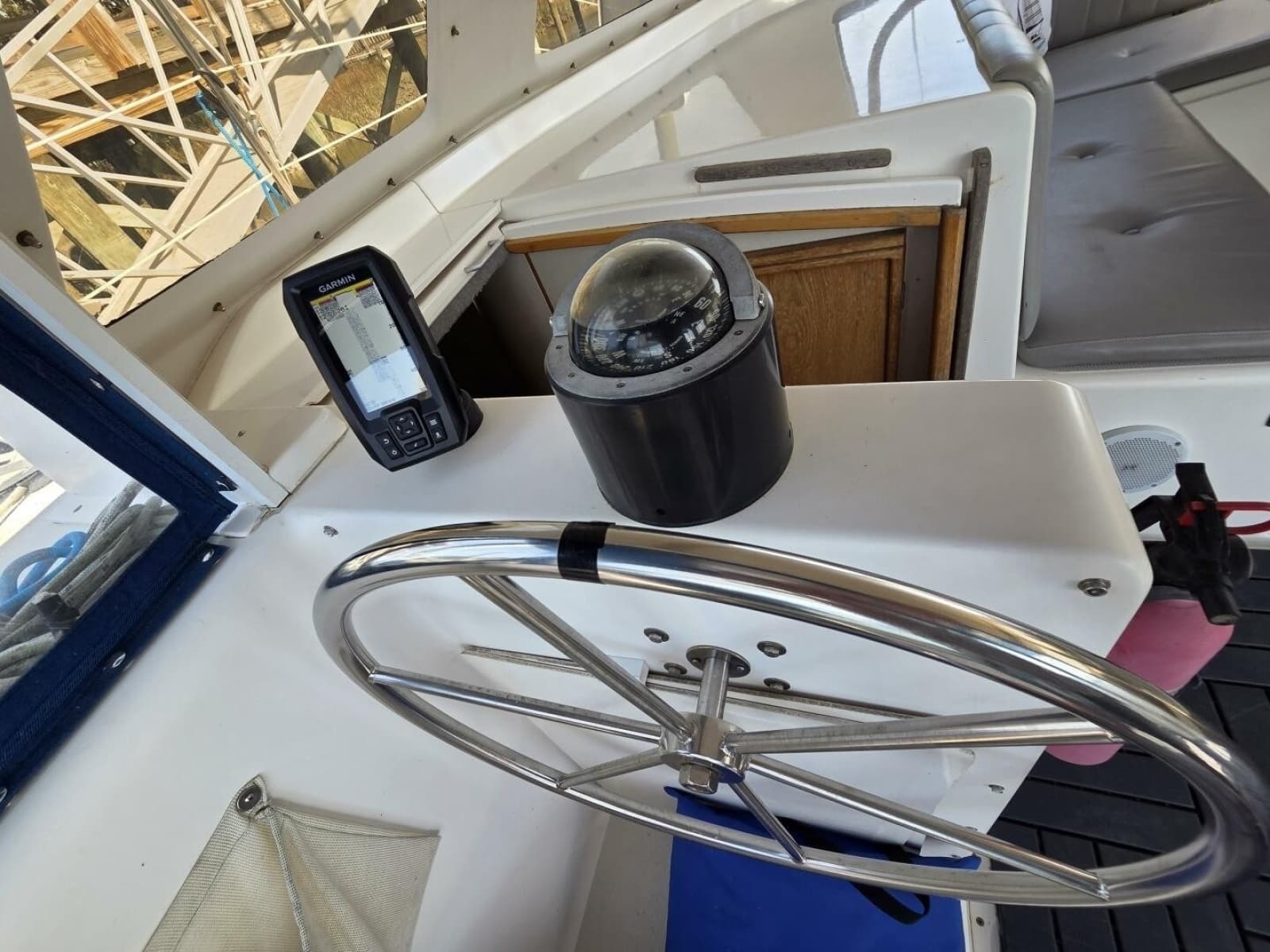 1997 Seawind 1000