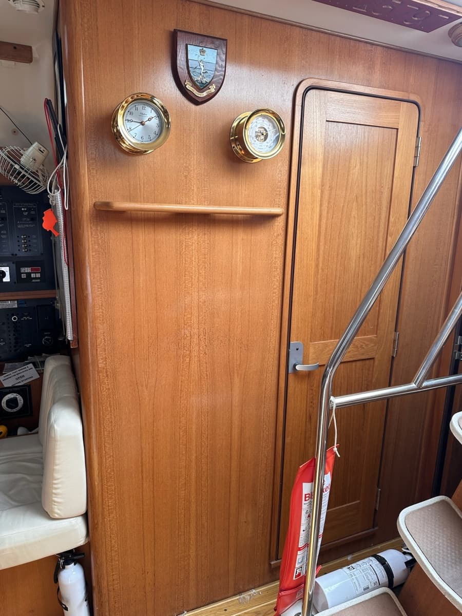 2002 Catalina 470