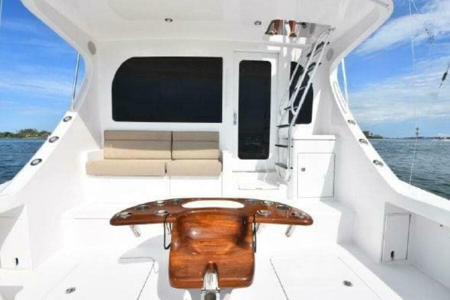 2013 Hatteras GT54