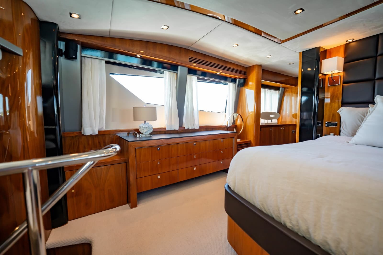 2010 Sunseeker 34 Metre Yacht