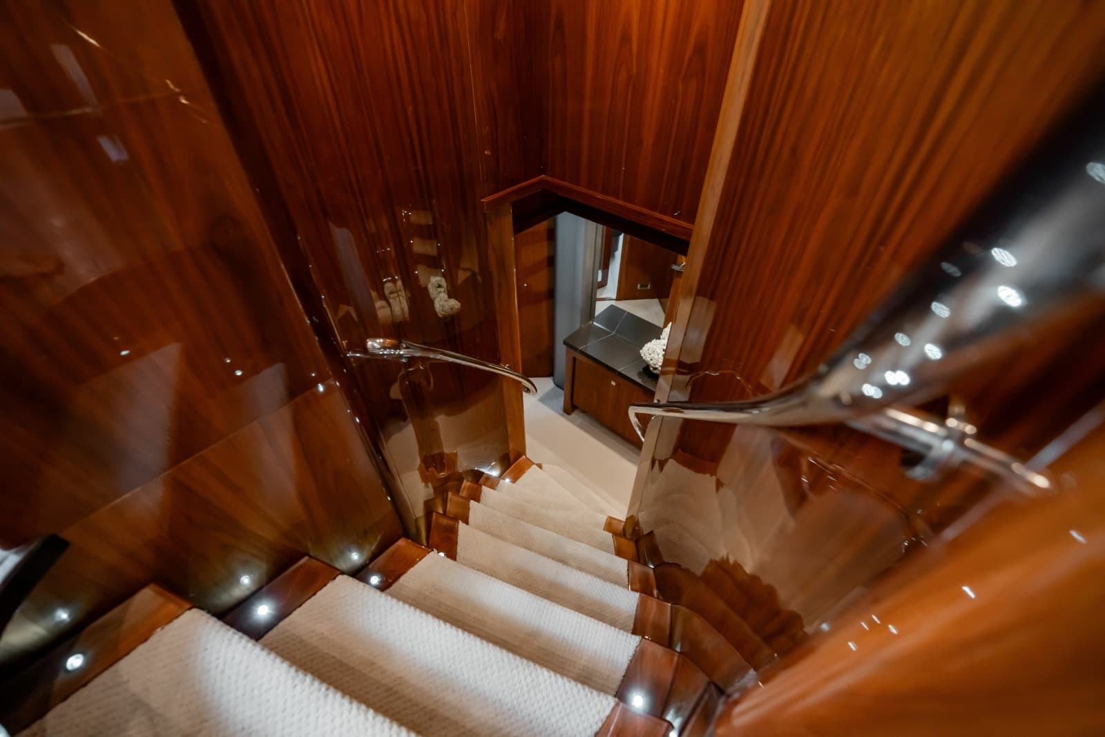 2010 Sunseeker 34 Metre Yacht