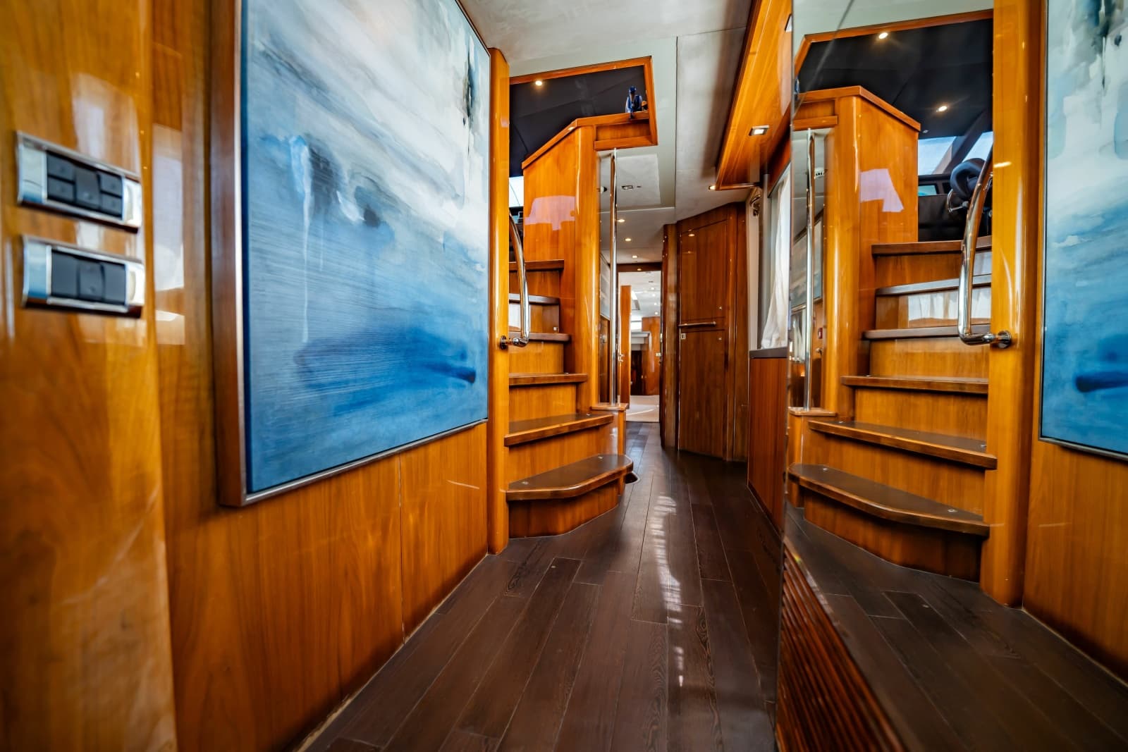 2010 Sunseeker 34 Metre Yacht