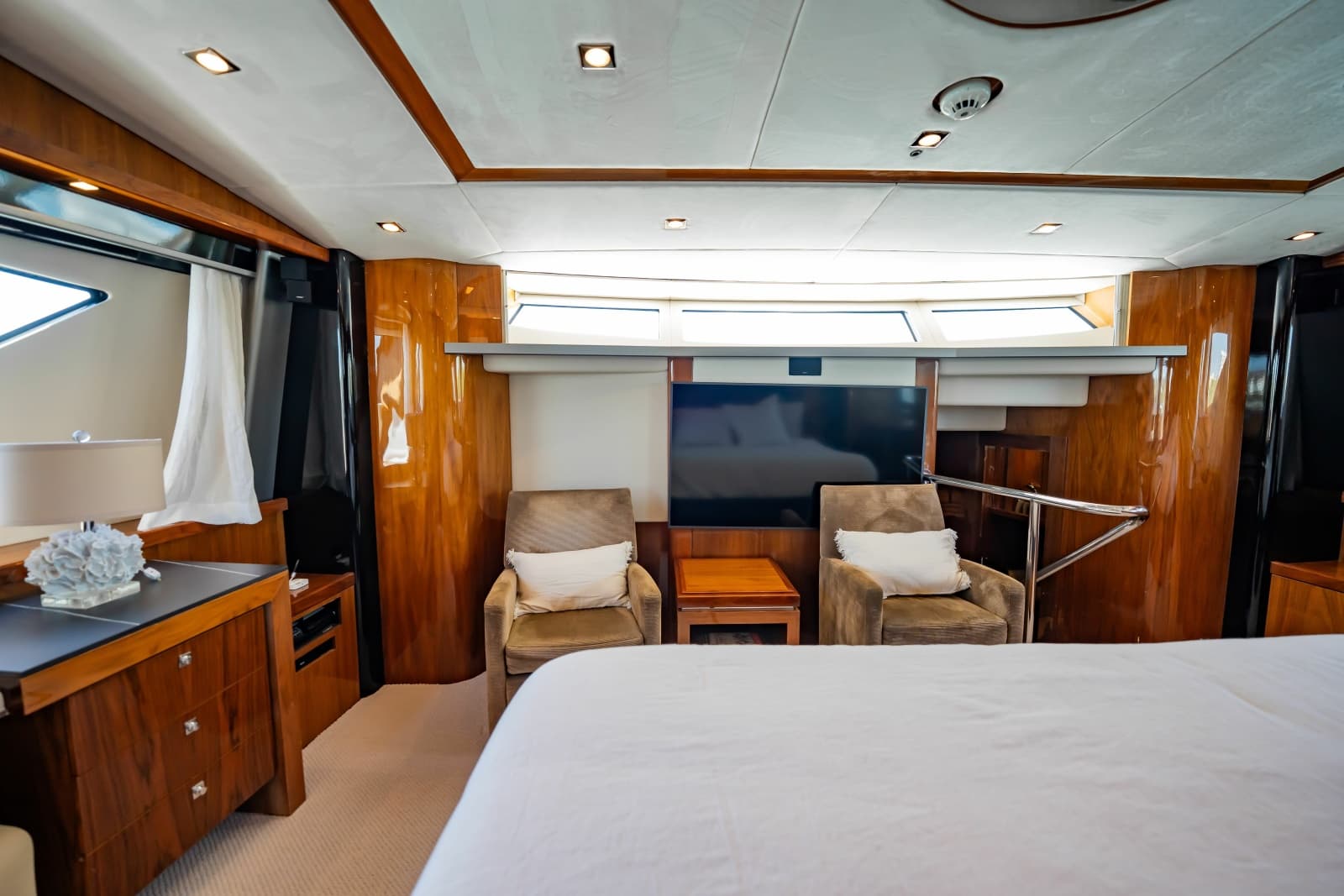 2010 Sunseeker 34 Metre Yacht