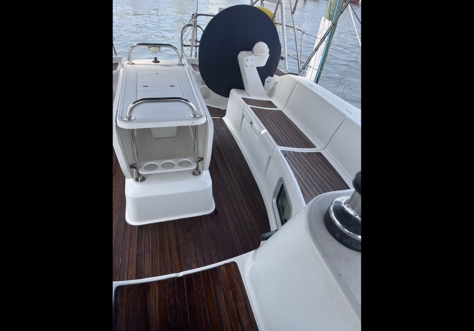 2006 Jeanneau 45