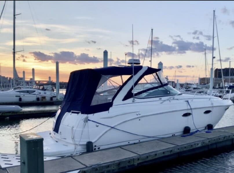 2006 Chaparral 330 signature