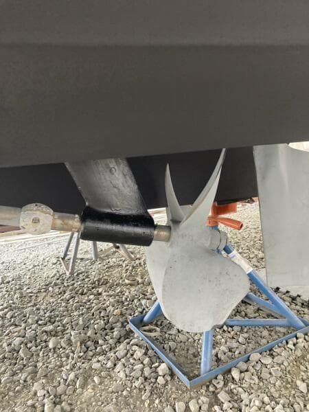 2006 Chaparral 330 signature