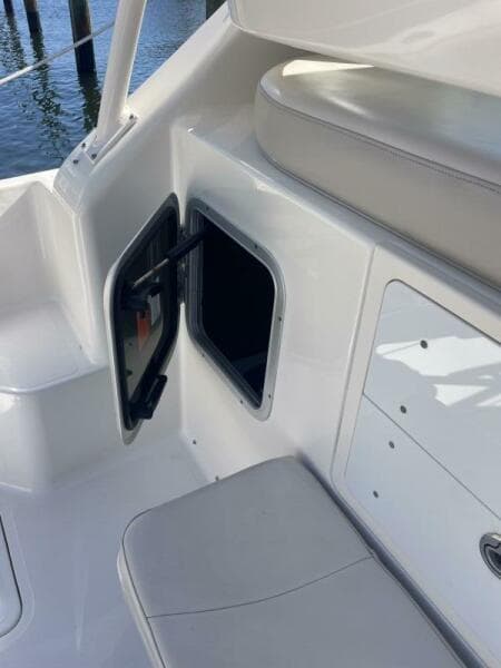 2014 Pursuit OS 315
