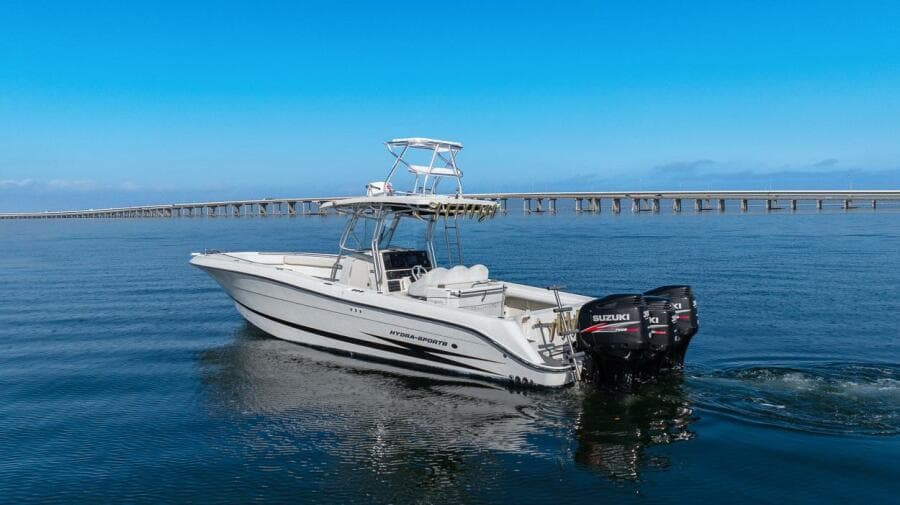 2004 Hydra-Sports Vector 3300 CC