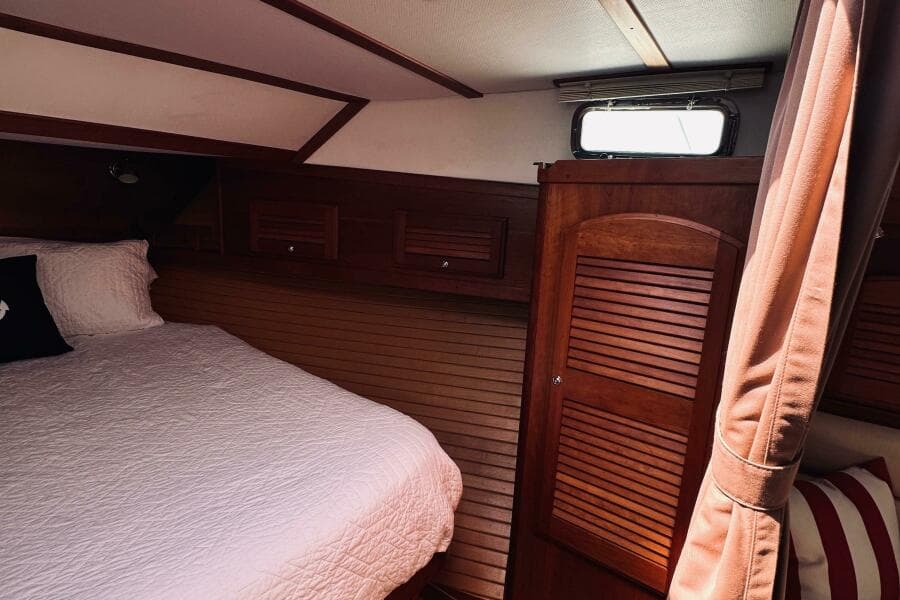 2007 Sabre 34 Express
