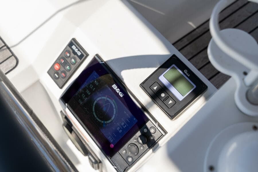 2019 Beneteau Oceanis 38.1