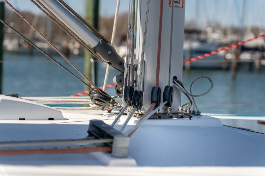2019 Beneteau Oceanis 38.1