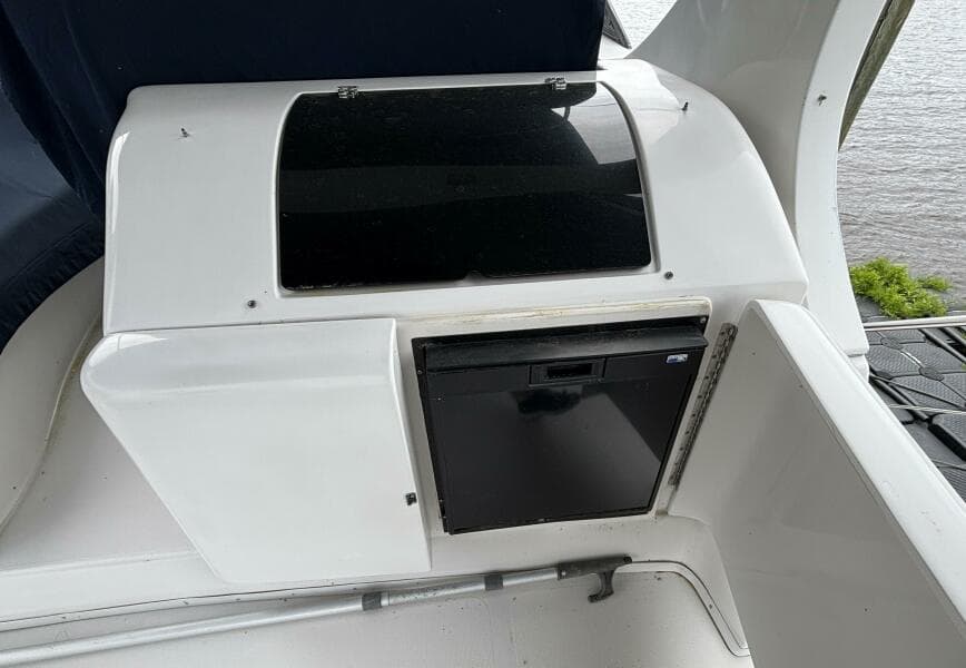 2007 Bluewater 5200