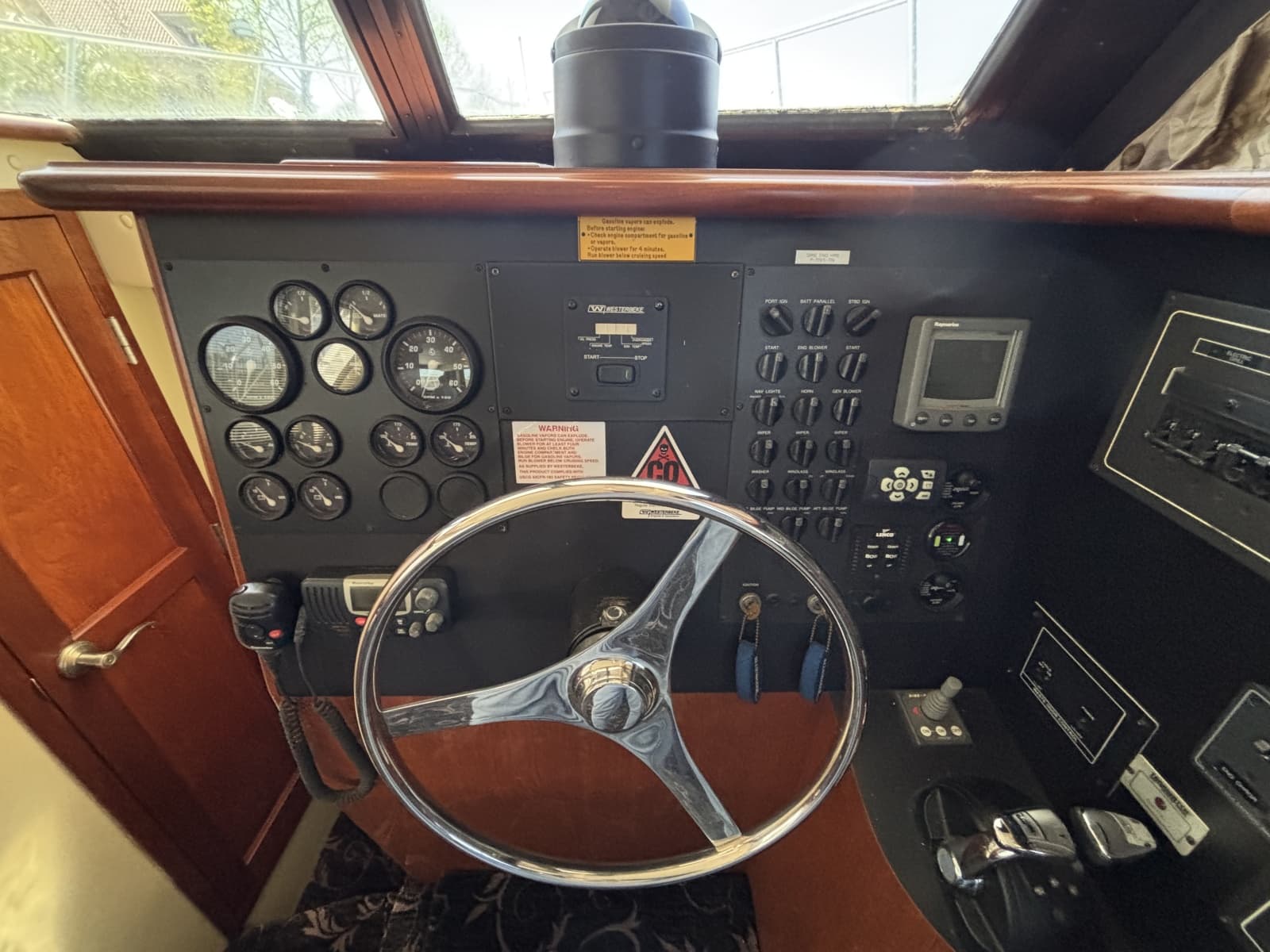 2007 Bluewater 5200