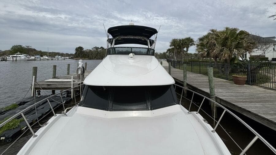 2007 Bluewater 5200