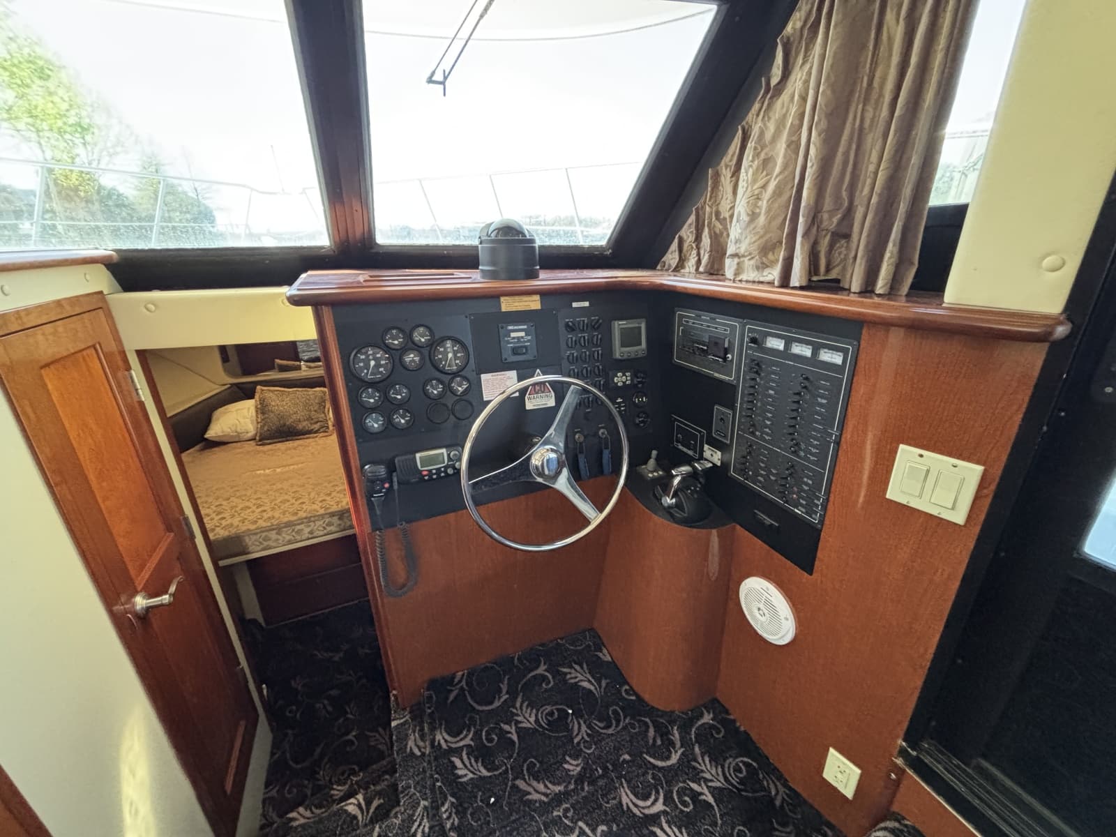 2007 Bluewater 5200