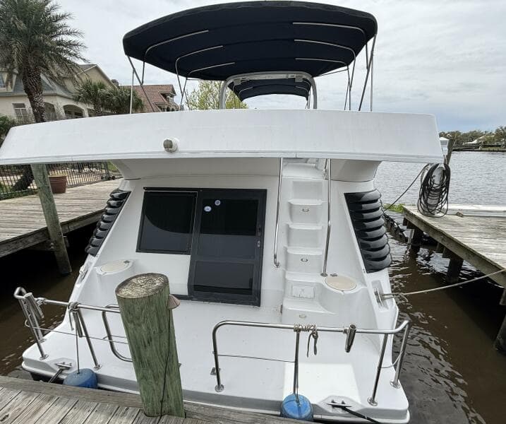 2007 Bluewater 5200