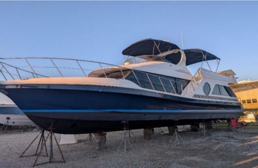 2007 Bluewater 5200