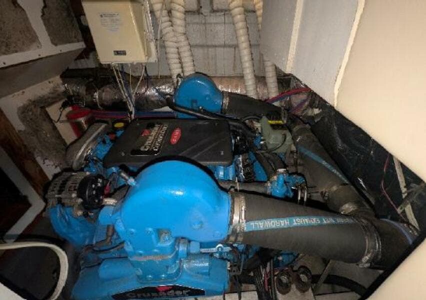2007 Bluewater 5200