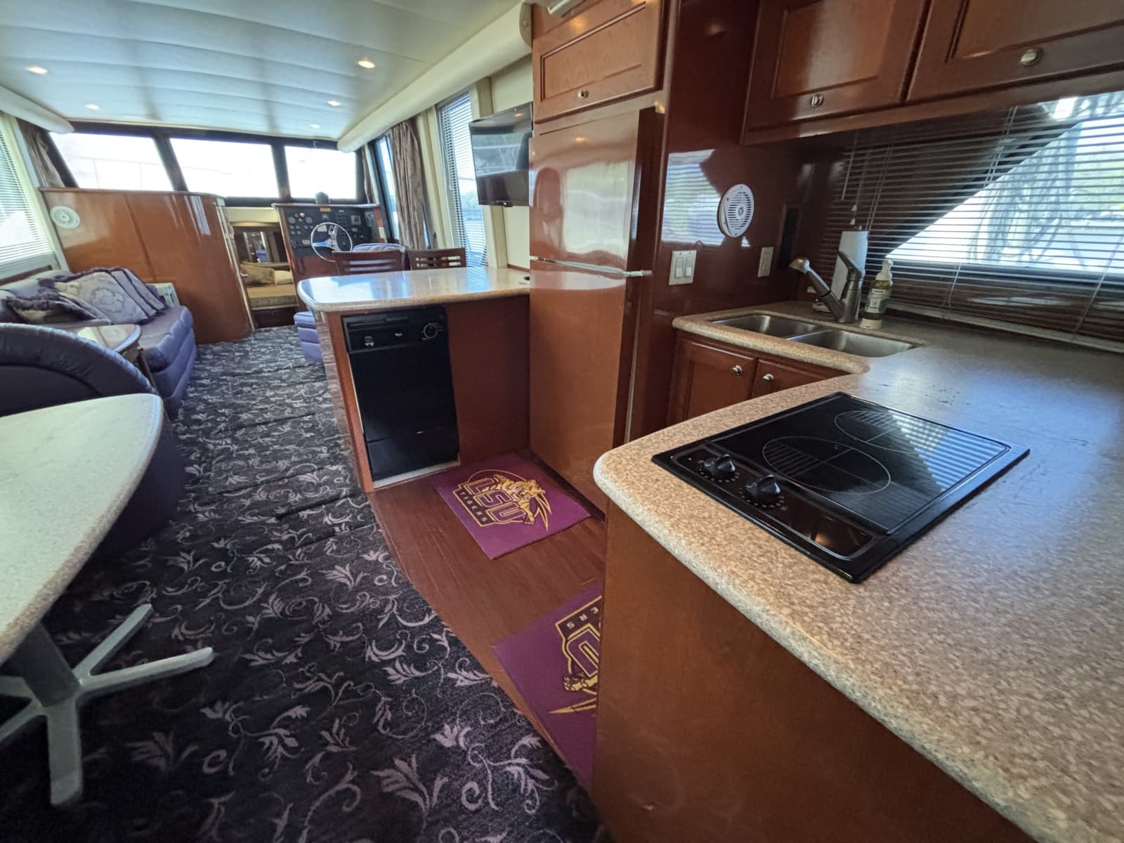 2007 Bluewater 5200