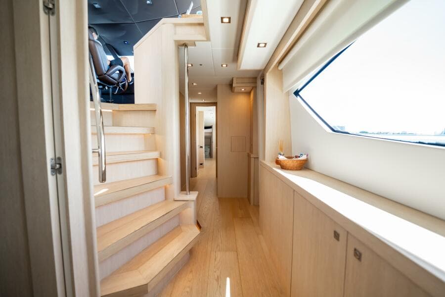2011 Sunseeker 34 Metre Yacht