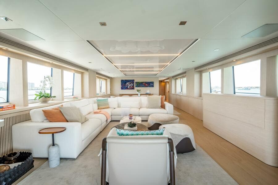 2011 Sunseeker 34 Metre Yacht