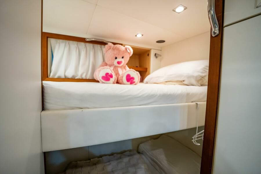 2011 Sunseeker 34 Metre Yacht