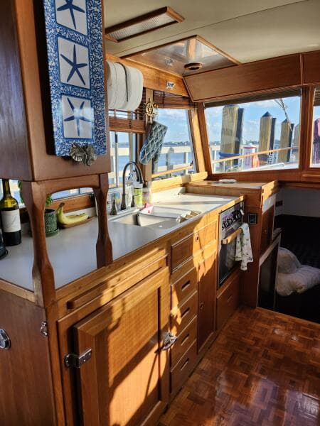 1991 Grand Banks 42 Classic