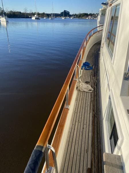 1991 Grand Banks 42 Classic