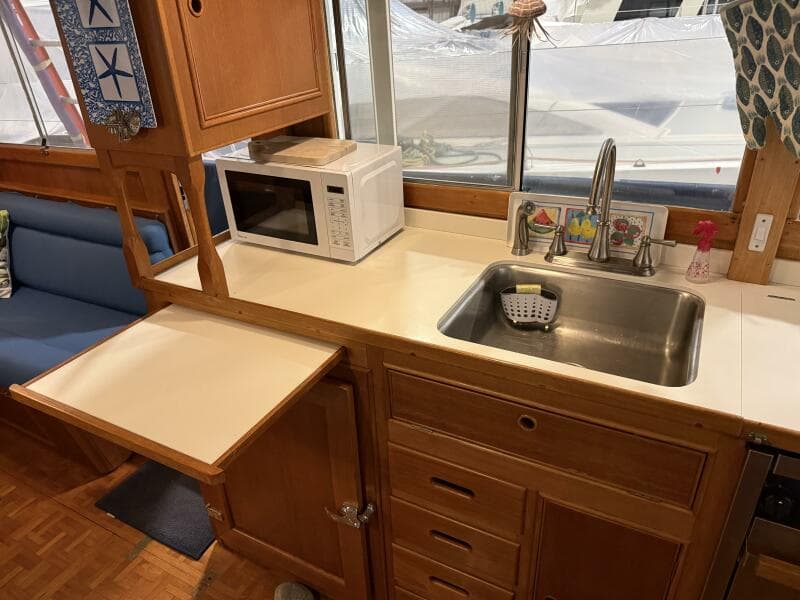 1991 Grand Banks 42 Classic