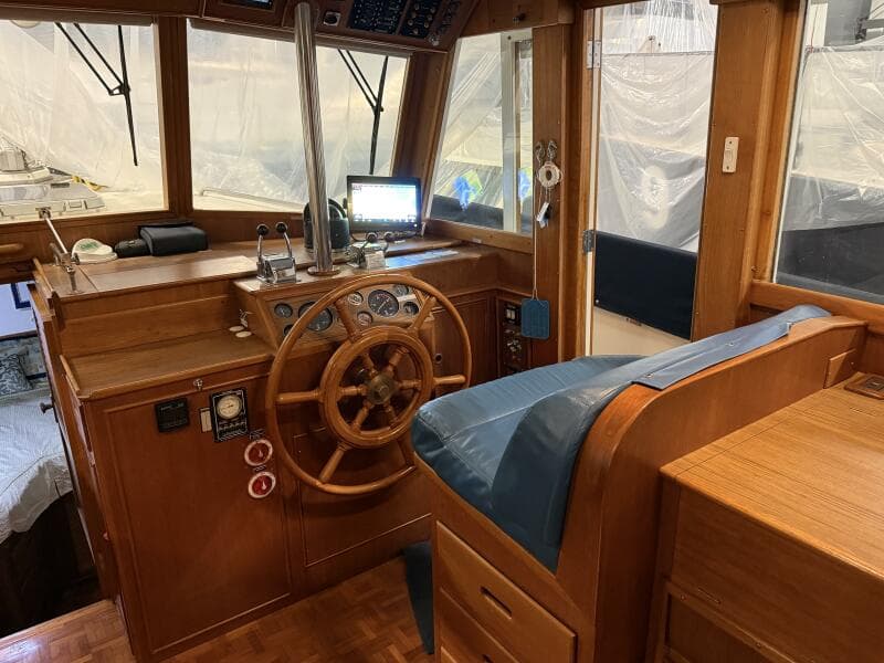 1991 Grand Banks 42 Classic