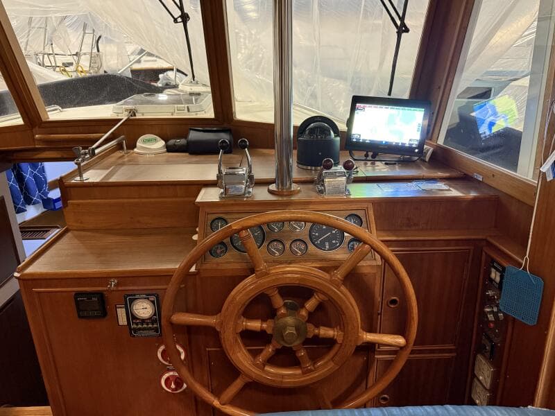 1991 Grand Banks 42 Classic