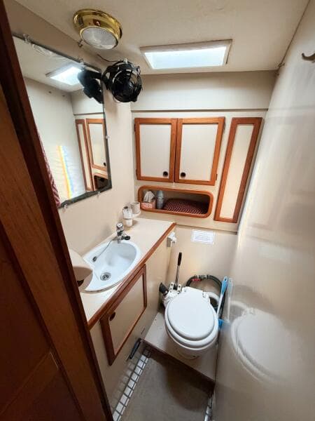 1986 Nauticat 40 Cutter Ketch Pilothouse