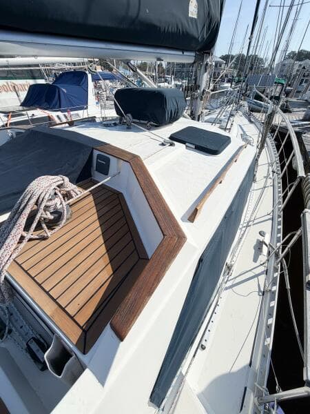 1986 Nauticat 40 Cutter Ketch Pilothouse