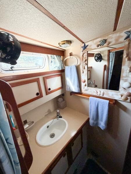 1986 Nauticat 40 Cutter Ketch Pilothouse