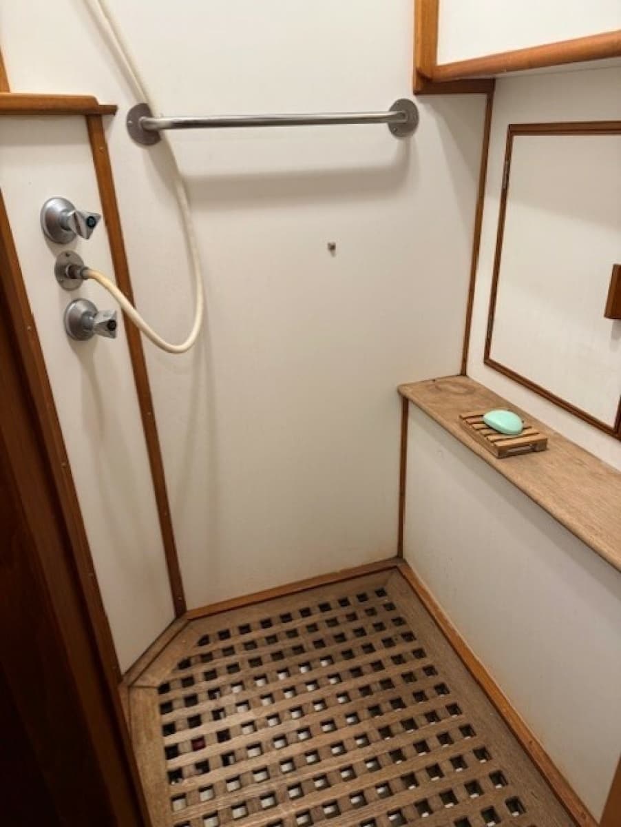 aft shower