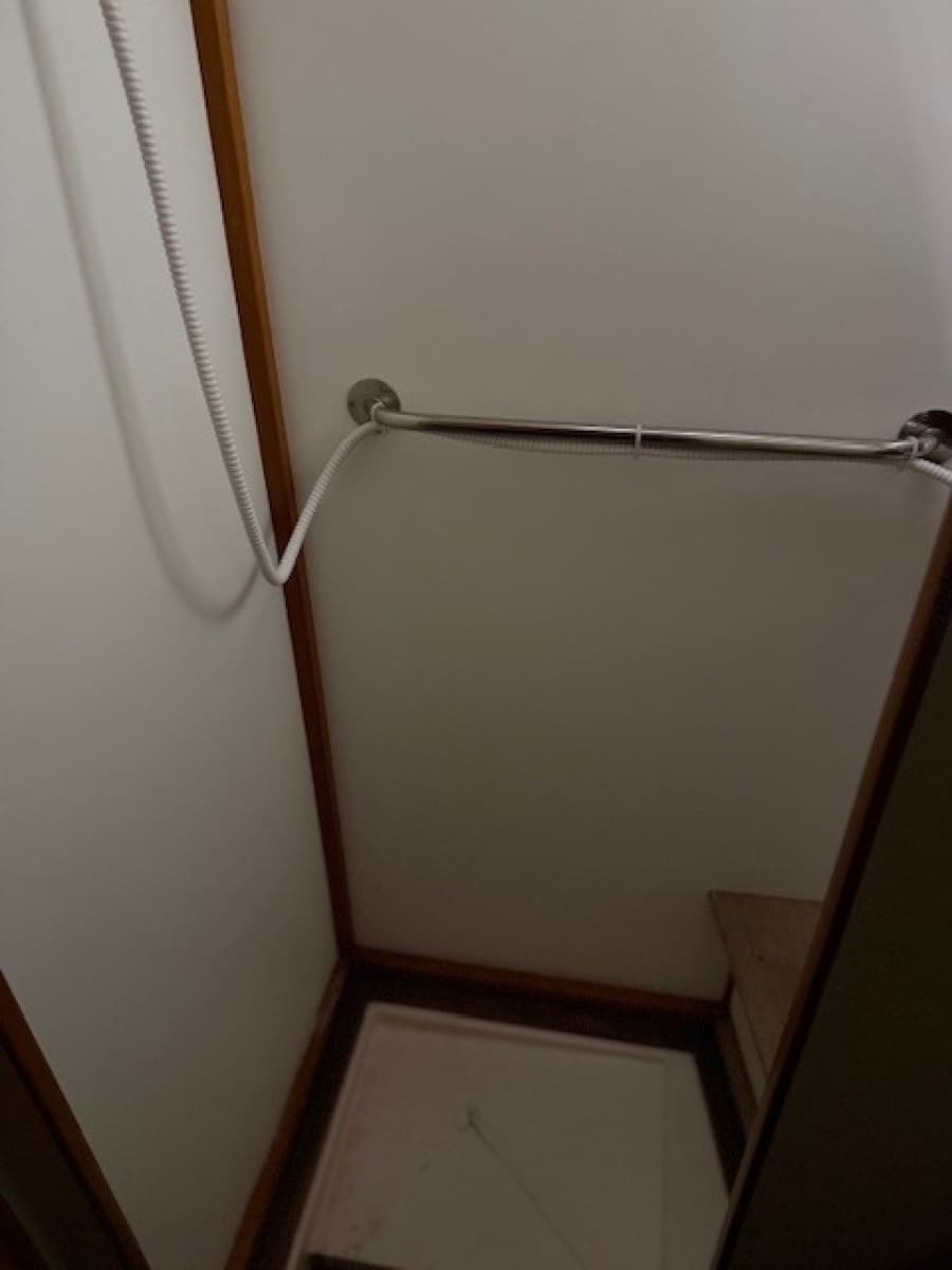 fwd shower