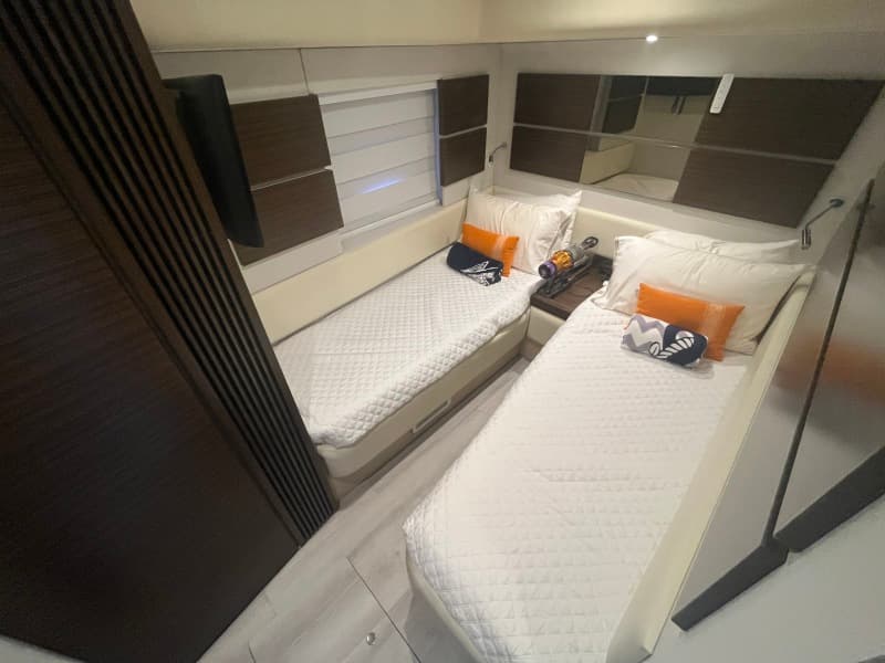 2015 Azimut 54 FLY