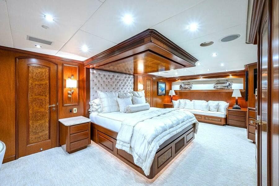 2000 Christensen Raised Pilothouse MY