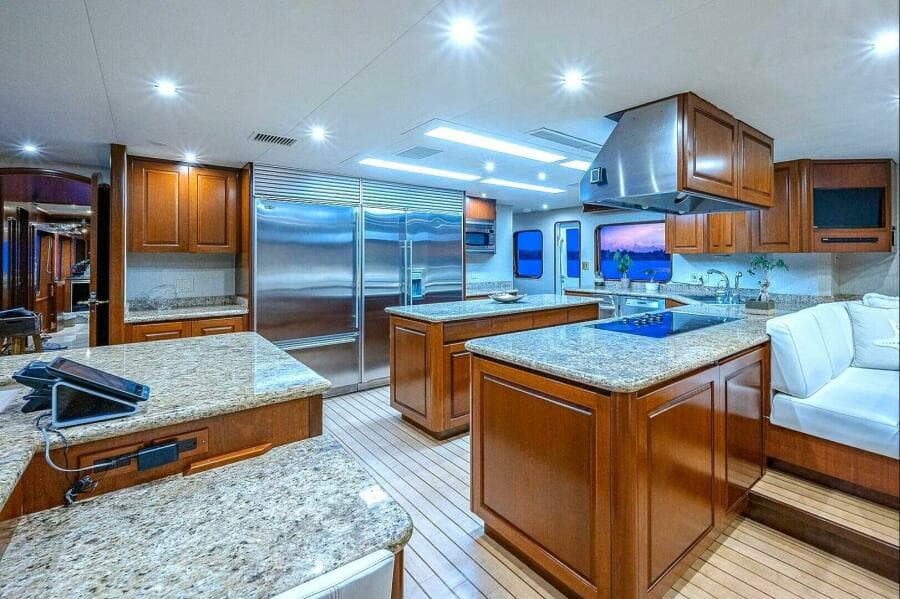 2000 Christensen Raised Pilothouse MY