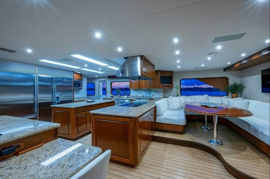 2000 Christensen Raised Pilothouse MY